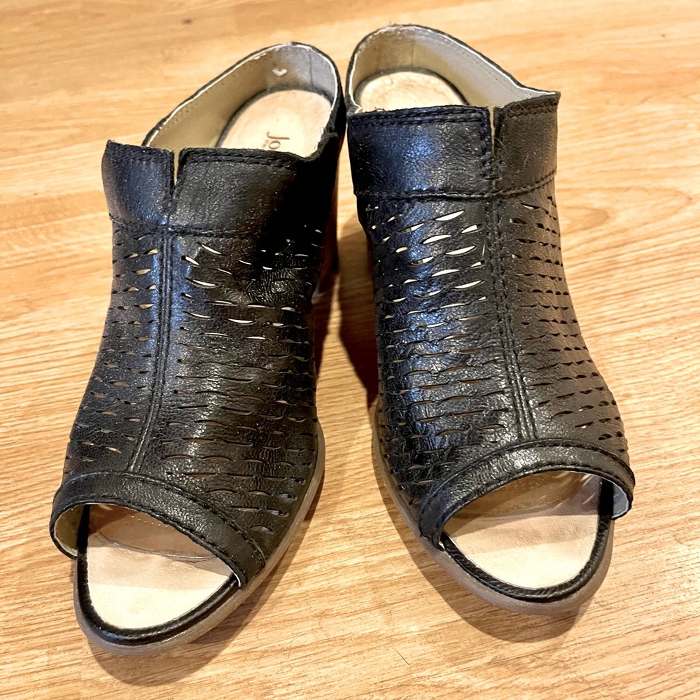 Josef Seibel heels